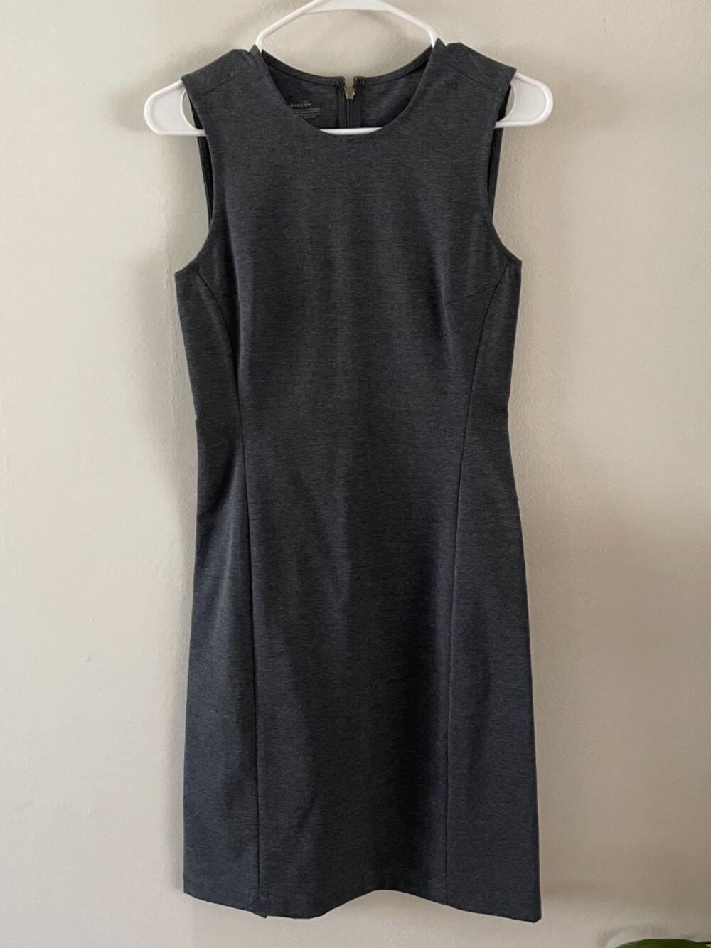 QOR Womens XS Ponte Sheath Dress Heather Gray Sleeveless Basic Classic